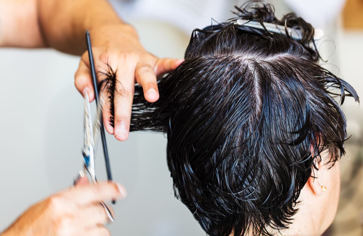 Cắt tóc, gội đầu nam nữ
